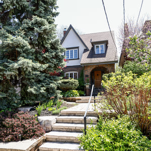 111 Glenview Avenue, Toronto, ON