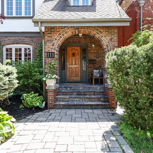 111 Glenview Avenue, Toronto, ON