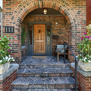 111 Glenview Avenue, Toronto, ON