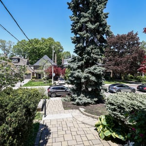 111 Glenview Avenue, Toronto, ON