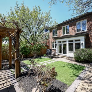 111 Glenview Avenue, Toronto, ON