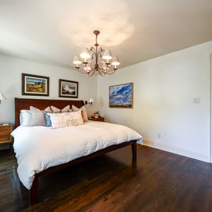 111 Glenview Avenue, Toronto, ON