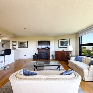 1300 Bloor Street #803, Mississauga, ON