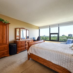 1300 Bloor Street #803, Mississauga, ON