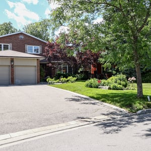 20 Carnegie Crescent, Toronto, ON