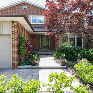 20 Carnegie Crescent, Toronto, ON