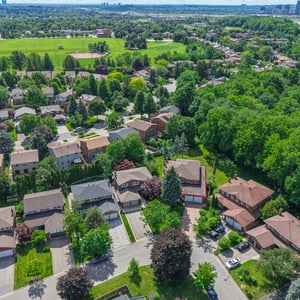 20 Carnegie Crescent, Toronto, ON