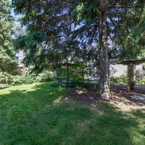 127 Strathallan Blvd, Toronto, ON