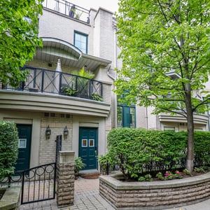 1 Baxter Street #21, Toronto, ON