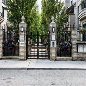 1 Baxter Street #21, Toronto, ON