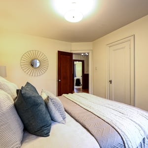 617 Lonsdale Road, Toronto, ON
