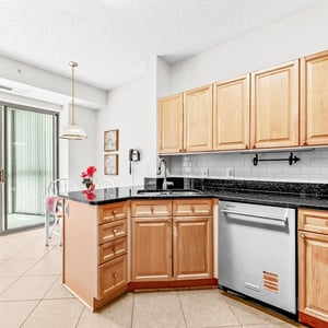 19355 Cypress Ridge Ter, 223, Leesburg, VA