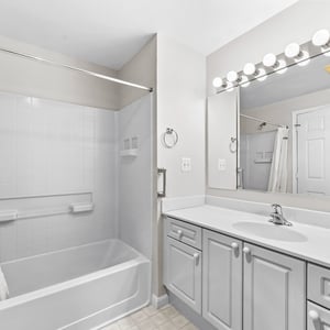 19355 Cypress Ridge Ter, 223, Leesburg, VA
