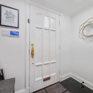 6 Glenarden Rd, Toronto, ON