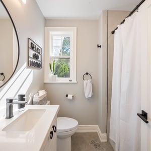6 Glenarden Rd, Toronto, ON