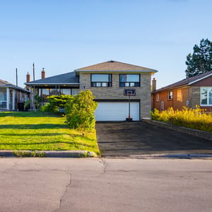49 Wenderly Dr, North York, ON