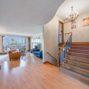 49 Wenderly Dr, North York, ON