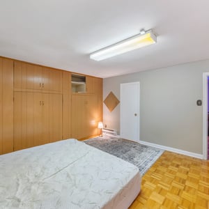 49 Wenderly Dr, North York, ON