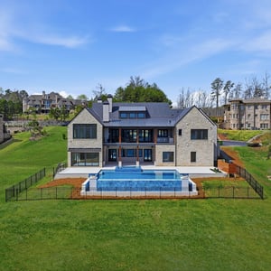 8510 Blue Heron Dr, Gainesville, GA