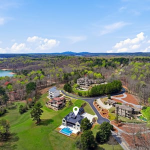 8510 Blue Heron Dr, Gainesville, GA