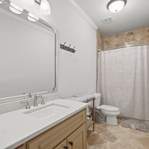 6029 Shadburn Ferry Rd, Buford, GA