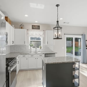 4245 Avondale Ln, Cumming, GA