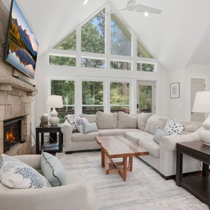 2945 Lakeside Dr, Cumming, GA