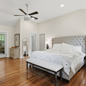 2945 Lakeside Dr, Cumming, GA