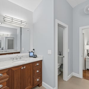 2945 Lakeside Dr, Cumming, GA