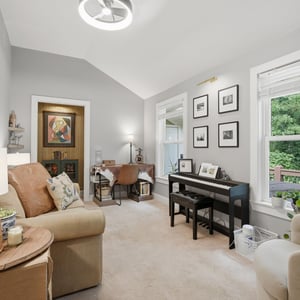 2945 Lakeside Dr, Cumming, GA