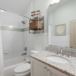 2945 Lakeside Dr, Cumming, GA