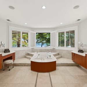 14051 Island Drive, Huntersville, NC