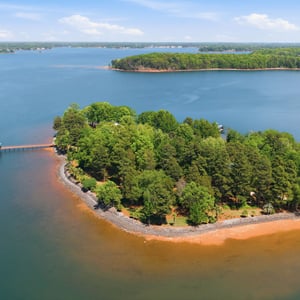 14051 Island Drive, Huntersville, NC