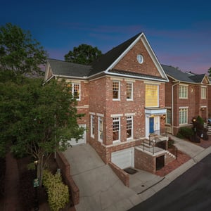 1124 Dilworth Crescent Row, Charlotte, NC