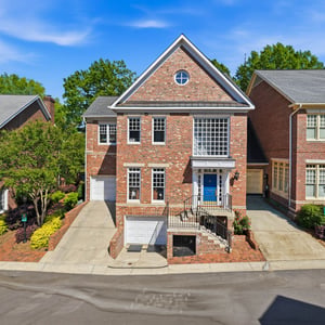 1124 Dilworth Crescent Row, Charlotte, NC