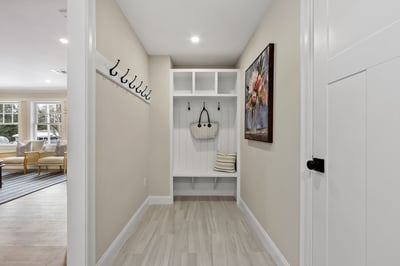 4 Richard Road, Hudson, MA