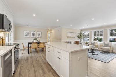 4 Richard Road, Hudson, MA