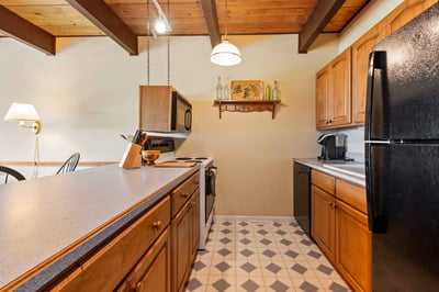 82 Tonset Slope, Sunapee, NH