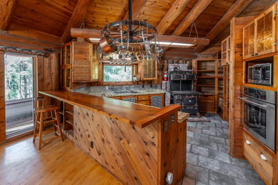 54685 Silver Fox Drive, Bend, OR