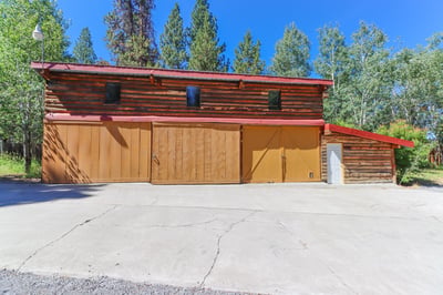 54685 Silver Fox Drive, Bend, OR