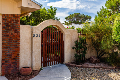 821 Omaha St NE, Albuquerque, NM