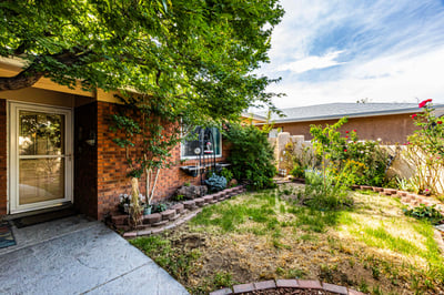 821 Omaha St NE, Albuquerque, NM