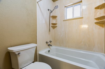 821 Omaha St NE, Albuquerque, NM