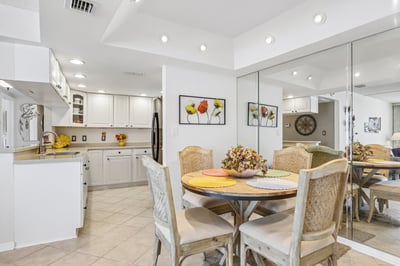 1601 Ocean Drive South, 402, Jacksonville Beach, FL