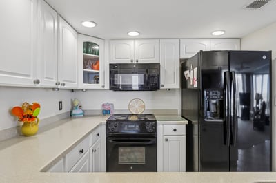 1601 Ocean Drive South, 402, Jacksonville Beach, FL