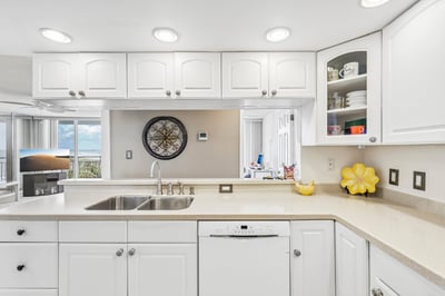 1601 Ocean Drive South, 402, Jacksonville Beach, FL