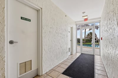 1601 Ocean Drive South, 402, Jacksonville Beach, FL