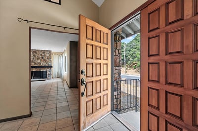 674 Pinon Ave, Pinole, CA
