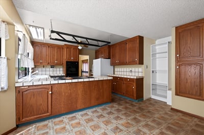 674 Pinon Ave, Pinole, CA