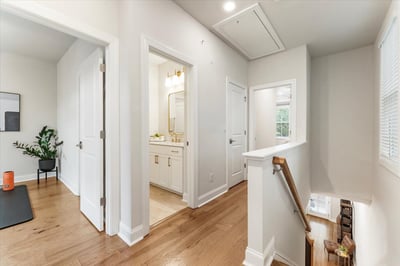 124 Everley Walk, Alpharetta, GA